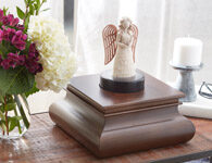 Personalized urn